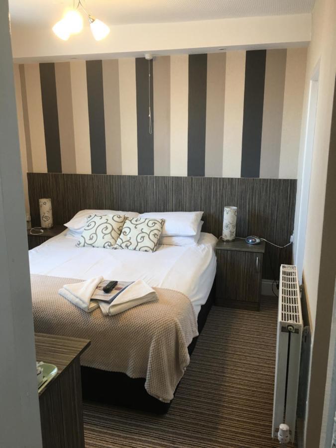 Glenheath Hotel Blackpool Extérieur photo