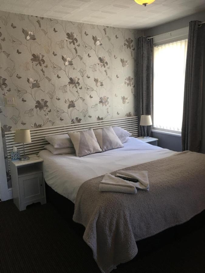 Glenheath Hotel Blackpool Extérieur photo
