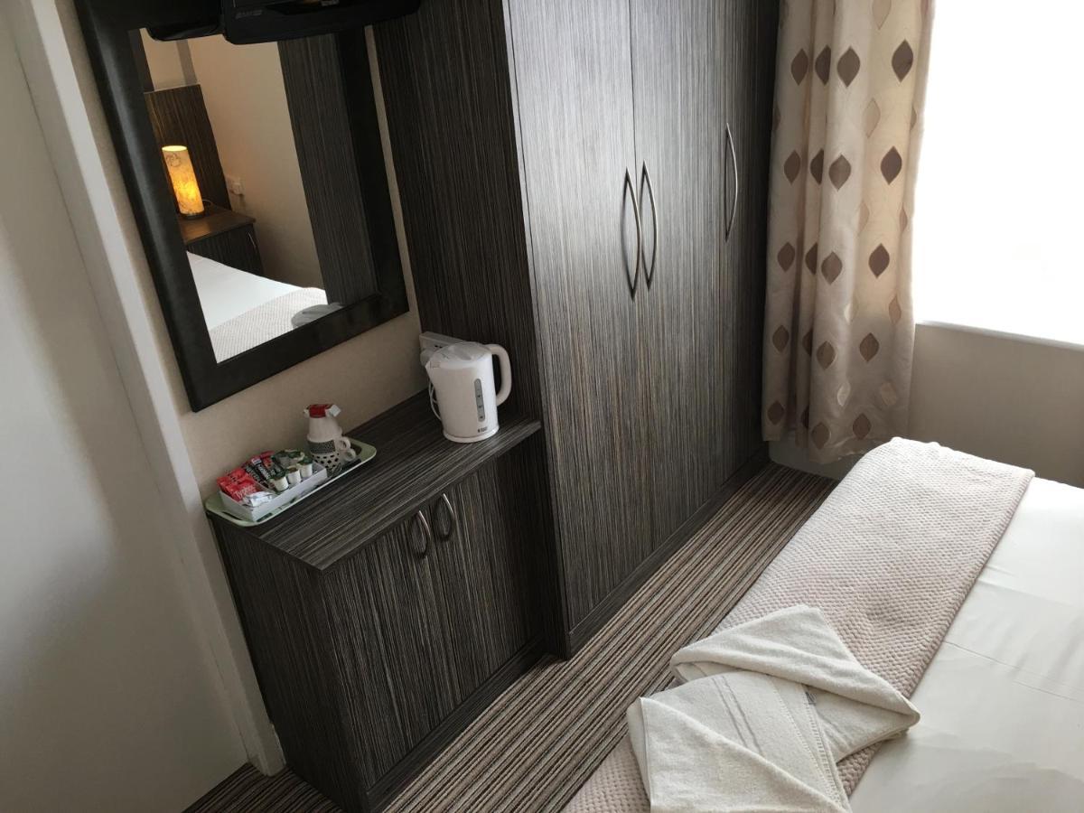 Glenheath Hotel Blackpool Extérieur photo